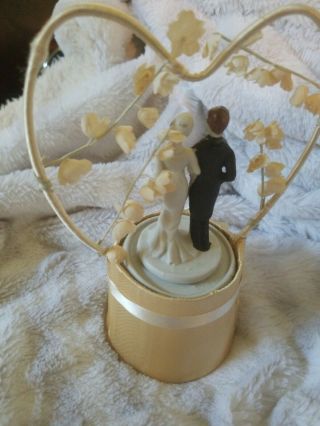 Vintage 1920 ' s Wedding Cake Topper.  Gatsby,  Lily Of The Valley 3