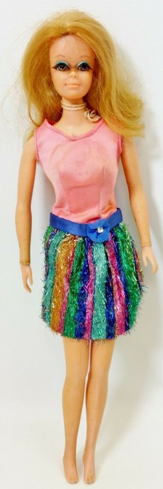 Vintage 1971 Mattel Live Action Pj Barbie Doll In Pink Multi Metallic Dress