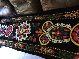 Vintage Uzbek Embroidered Suzani Wall Decor Bed,  Sofa Cover S.  - 228 X 64 Cм