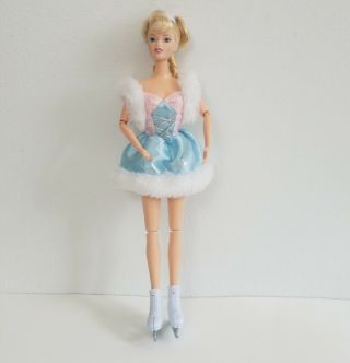 Vintage Ice Skater Barbie Doll Blonde Ringlet Ponytail Bendable Arms And Legs