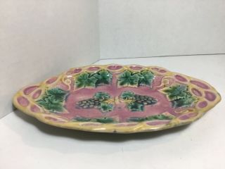 Antique 19th C.  Gsh Etruscan Majolica Dish Plate Grape Leaves Griffin Smith Hill