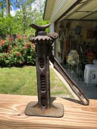 Antique - Ford - Model T - Jack - 1922 Cast Iron Perfectly