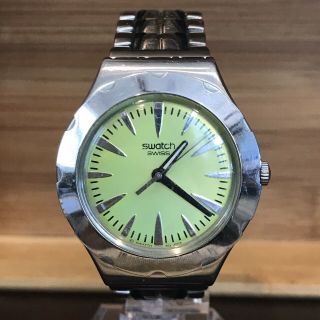 Vintage Swatch Ag 2004 Men’s Swiss Quartz Watch.  Battery