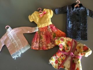 Vintage Tammy Doll,  Clothes and Case 3