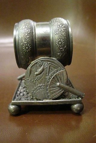 Meriden Victorian Silver Plated Napkin Ring W/ Platform Bug & Japanese Fans 1890