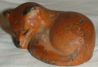 ANTIQUE SMALL SLEEPING RED FOX CAST IRON PAINTED PAPERWEIGHT FIGURINE 2
