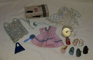 Vintage Vogue Ginny Doll Suitcase,  Clothing & Accessories $16.  99