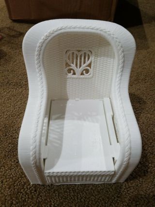 1983 Vintage Barbie Dream House White Wicker Fold Out Arm Chair