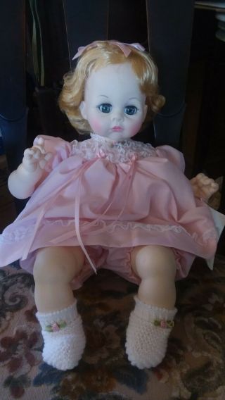 Madame Alexander Pussycat Baby Doll 5228 18 Inch