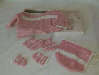 VINTAGE DOLLS KNIT PARADE KNIT CLOTHING TINY TEARS DY - DEE BABY W/ ORIG.  BOX 4