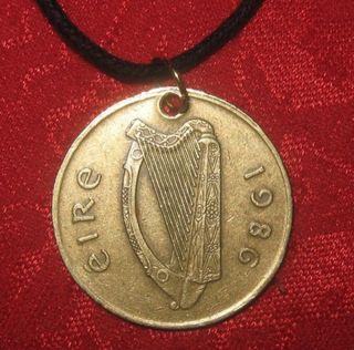VINTAGE ANTIQUE CELTIC IRELAND IRISH HORSE/HARP COIN GOLD PENDANT NECKLACE 2