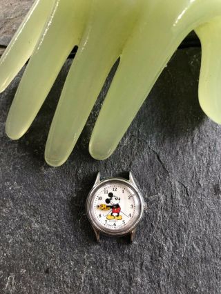 Retired - Vintage - Disney By Lorus Mickey Mouse Silvertone Quartz Watch Zx