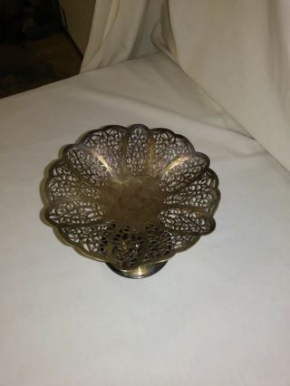 International Silver Company " Lovelace " 1430 Pedestal Candy Dish