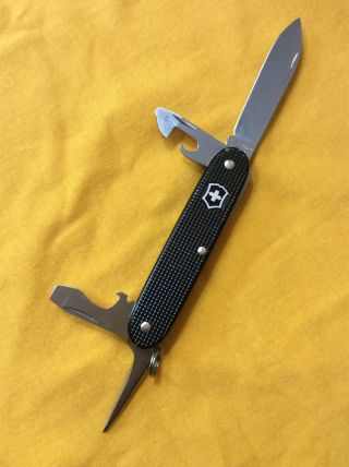 Victorinox Swiss Army Knife Black Alox Pioneer