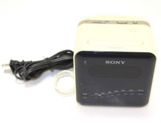 Sony Alarm Clock Dream Machine Am Fm Digital Radio Icf - C101w White