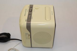 SONY Alarm Clock Dream Machine AM FM Digital Radio ICF - C101W White 3