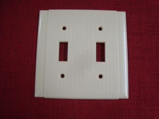 Vtg Uniline Arrow Bakelite Double Toggle Switch Plate Cover Ribbed Ivory