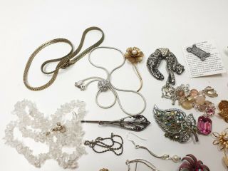Antique or Vintage Mixed Costume Jewellery Jewelry Joblot brooch NR 2