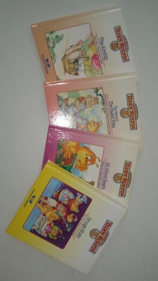 vintage Teddy Ruxpin 1985 edition 4 books and 4 cassettes 2