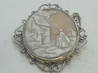 Very Large Antique Victorian Pinchbeck Shell Cameo Brooch