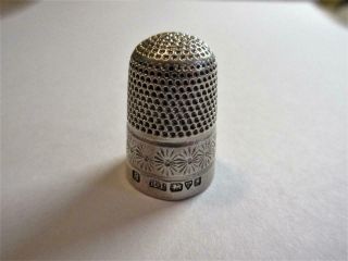 Antique Hallmarked Solid Silver Thimble - Chester C1906 - Rp - 4.  6g - Size 8
