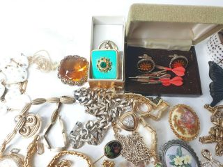 Antique or Vintage Mixed Bundle Costume Jewellery Car Boot Joblot Brooch Beads 3
