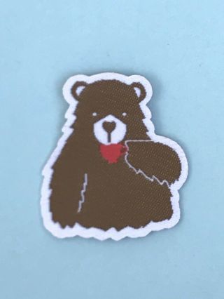 World Scout Jamboree 2019 United Kingdom Uk Tea Bear W/ Red Teacup Cut Out Badge