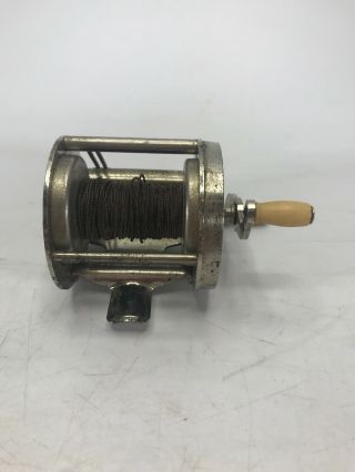 Vintage Bronson Lion LW 1800 Fishing Reel - Made in USA - 4