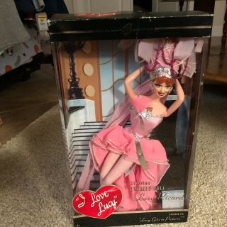 Barbie Doll I Love Lucy Gets In Pictures Episode 116 Collector Edition 2006