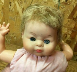 Vintage 13 " Baby Doll Soft Body Blinking Eyes Rooted Hair Marked Sd 9 Vinyl/pl