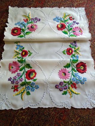 Vintage Hand Embroidered Table Runner Bright Colourful Florals