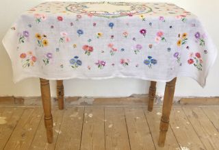 Vintage Linen Heavily Hand Embroidered Tablecloth Country Cottage Florals No.  44 3