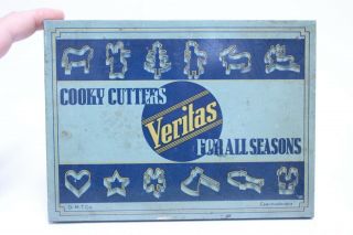 Antique Set Of Metal Veritas G.  M.  T.  Co.  Cookie Cutter Set In Tin Box
