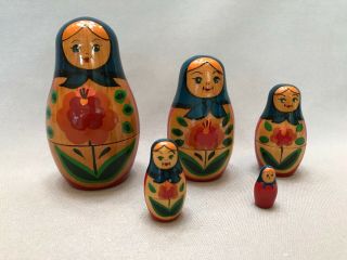 Labeled Vintage Ussr Russian Matryoshka Nesting Dolls 5pieces