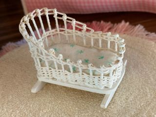 1980s Miniature Dollhouse Artisan Wicker Baby Doll Rocking Cradle Lee Mccurley