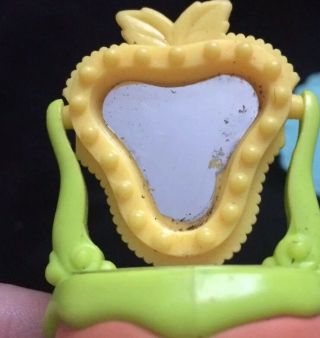 Strawberry Shortcake Deluxe Miniatures Apricot’s Mirror And Floor Only 2