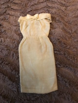 Vintage 1962 Barbie Doll Pak Pale Yellow Silk Sheath Dress Fashion