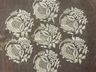 Antique Lace Fond De Bonnet Hand Embroidery On Silk Tulle - Floral Design