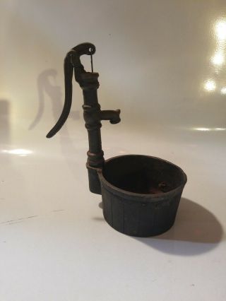 Antique Mini Miniature Cast Iron Water Well Hand Pump W/ Basin Bowl Planter