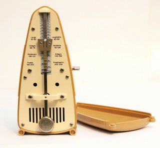 Vintage Wittner Taktell Piccolo Wind Up Metronome in Tan Brown Made In Germany 3
