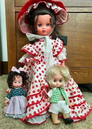 Vintage Furga Doll Brunette Blue Eyes Red Dot Dress Italy 17 " & 2 Small Dolls