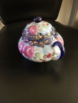 Vintage Two Handle Porcelain Sugar bowl Gold And Cobalt blue With Gold ACCENTS 4