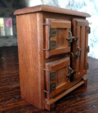Vintage WOODEN ICEBOX Kitchen Cabinet 1:12 Dollhouse Miniature 2