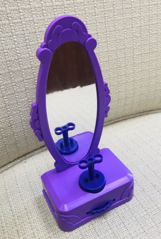 Dawn Pippa Vintage Clone Doll Stand And Mirror