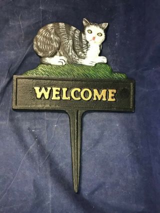 Cast Iron Welcome Yard Sign - With Cat Setting On Top