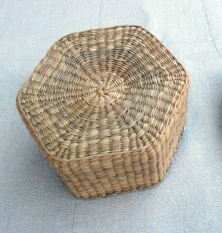 Antique Sweet grass Basket w/Lid Hexagon shape braided handle on Lid 2