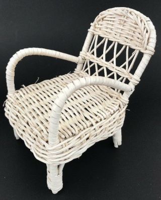 VTG 3 Piece White Woven Wicker Doll Furniture Two Chairs One Loveseat 4
