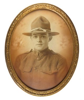 Handsome Wwi U.  S.  Military Soldier Antique Photograph In 15 " Oval Frame