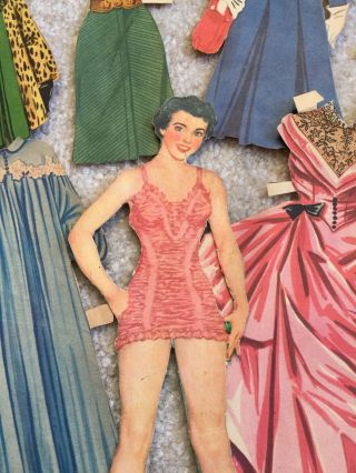 Vintage 1950 Elizabeth Taylor Paper Doll Cut Out W/ Clothes,  Whitman