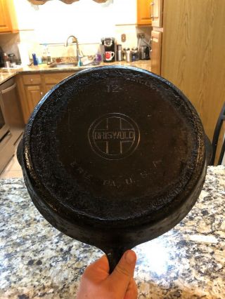 Cast Iron Griswold 12 Skillet 719 Large Letters Logo Smoke Ring Needs Cleaned